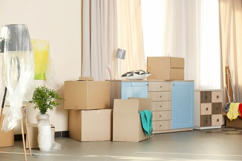Removal team assisting with urgent same day moving help in Finchley