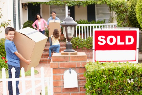 Careful packing service for fragile household items in Finchley
